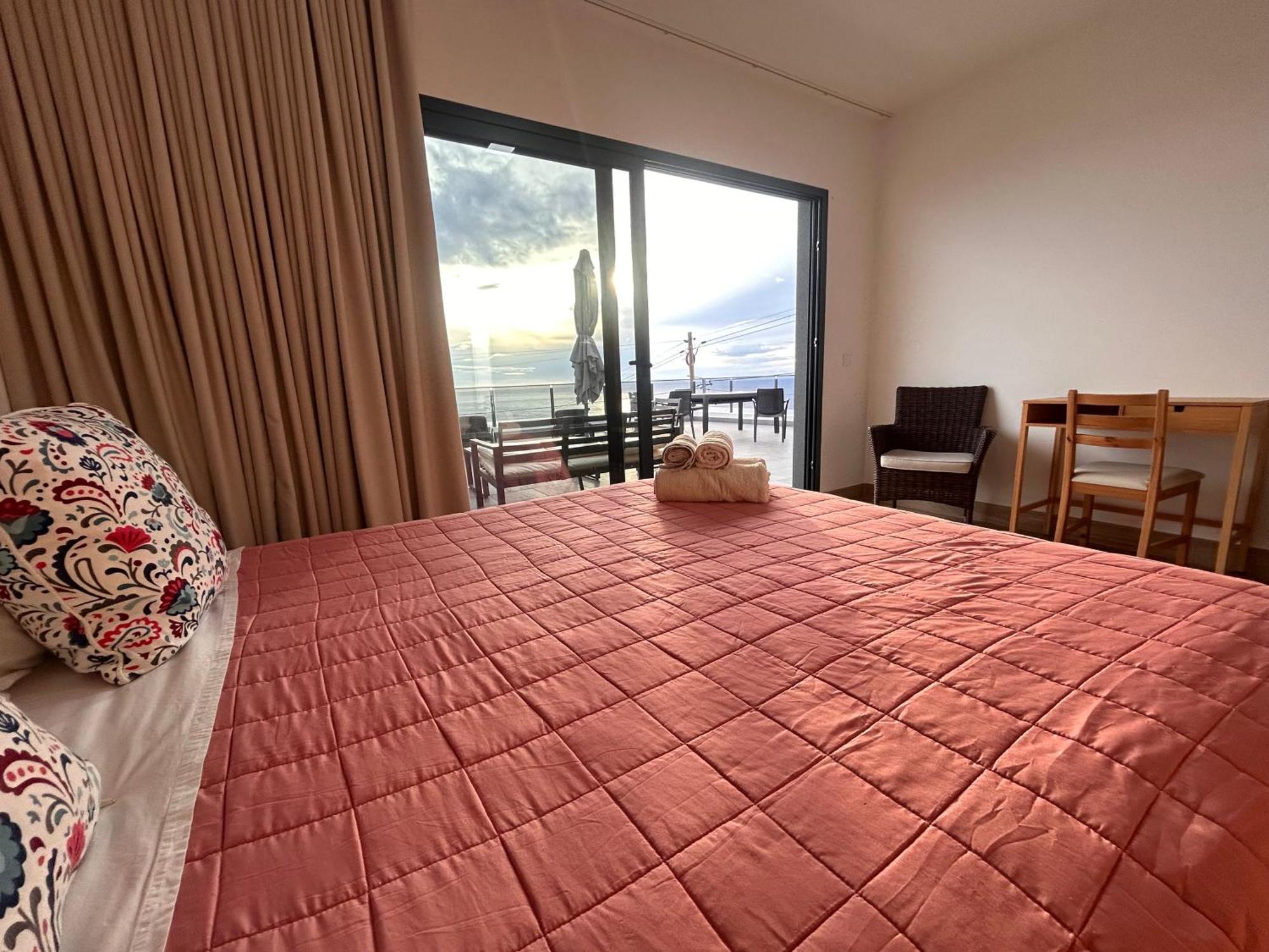 Calheta Ocean View Family Apartment - Air Condition Estreito Da Calheta المظهر الخارجي الصورة